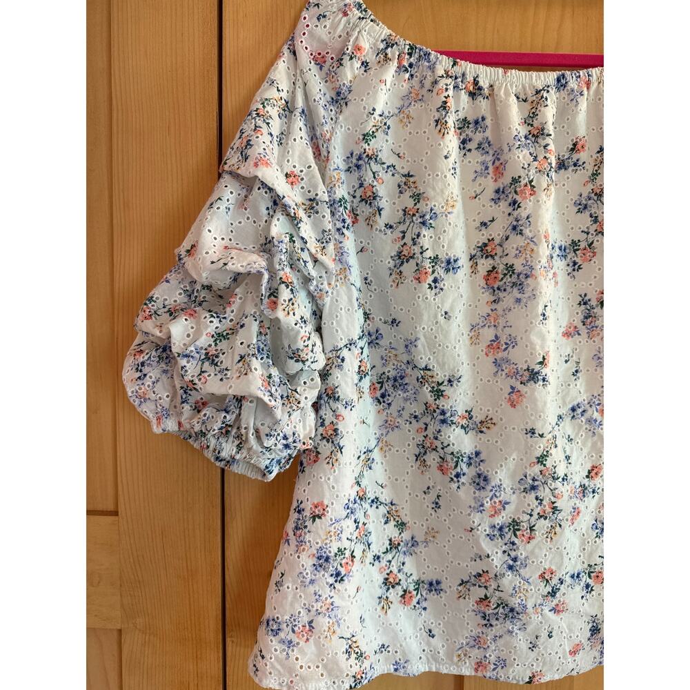 CECE Top Eyelet Floral White Ruffled Sleeves Size Large Cottagecore